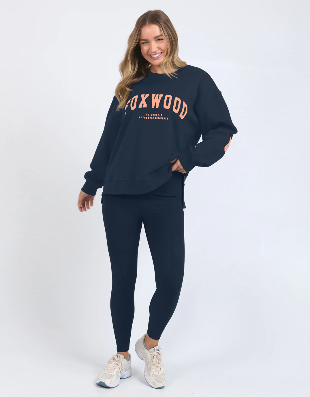 Interval Crew - Navy with Peach